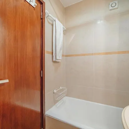 Appartement Bright Boavista With Terrace By Homing